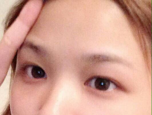 สักคิ้วถาวร